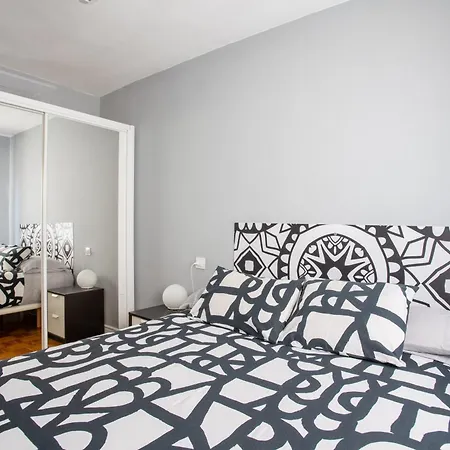 Apartment El Parque Playa-wifi Y Parking Gratis *